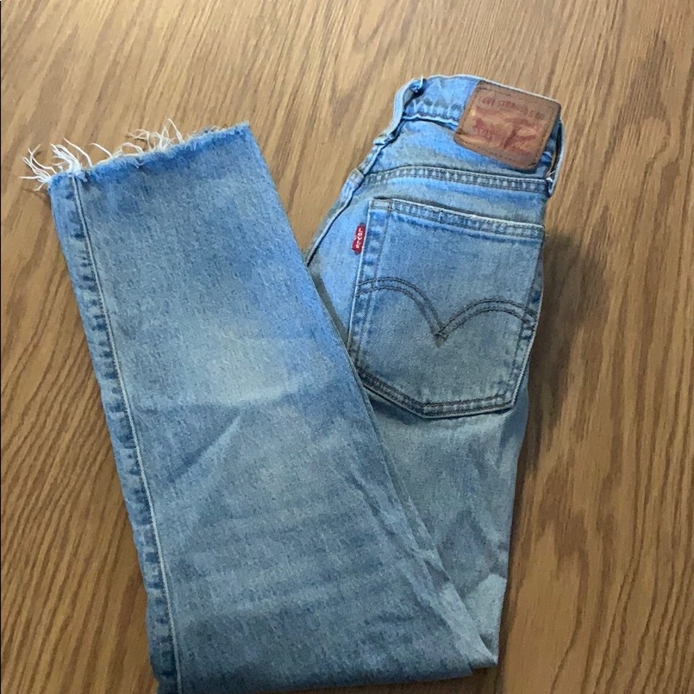 Levi’s Wedgie Fit Straight Jeans - Light Blue